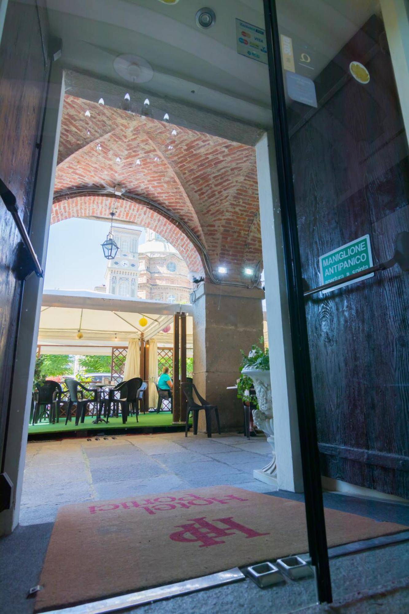 Hotel Portici Vicoforte Exterior foto